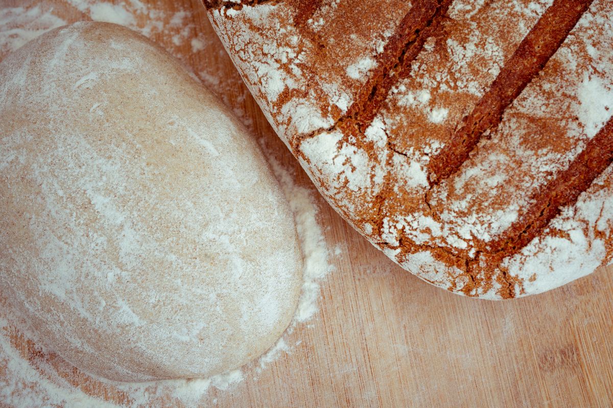 Simple steps for making sourdough rye bread